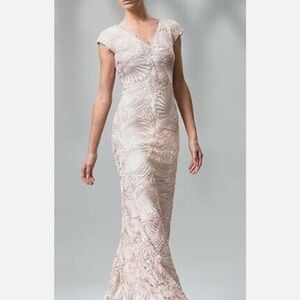 Tadashi Shoji 20Q Taupe Evening Gown PLUS